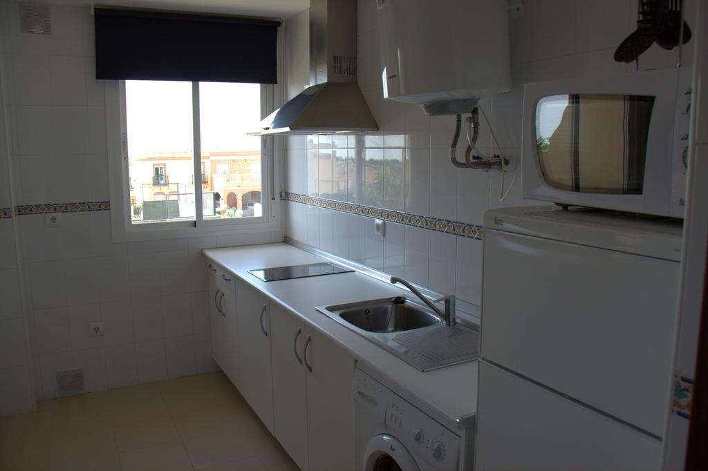 Apartamentos Turisticos Los Girasoles Espartinas Room photo