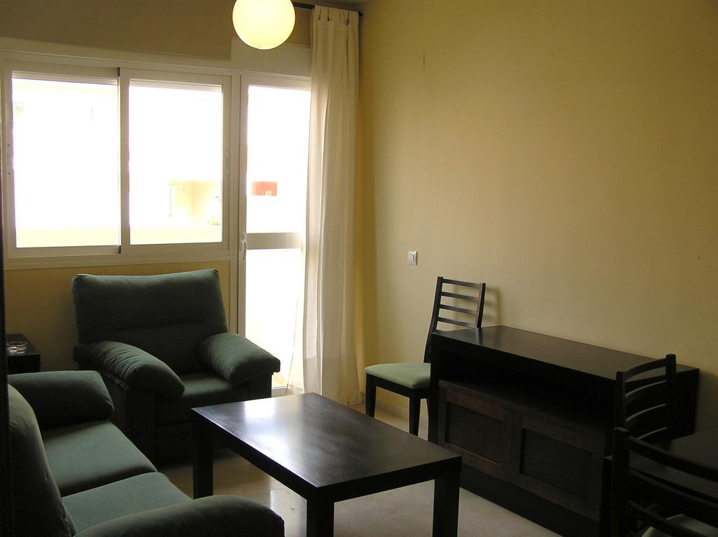 Apartamentos Turisticos Los Girasoles Espartinas Exterior photo